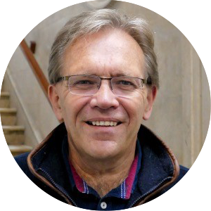 Simon Pearson